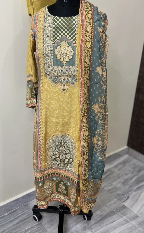 AN212-premium natural crape applic work 3 piece set