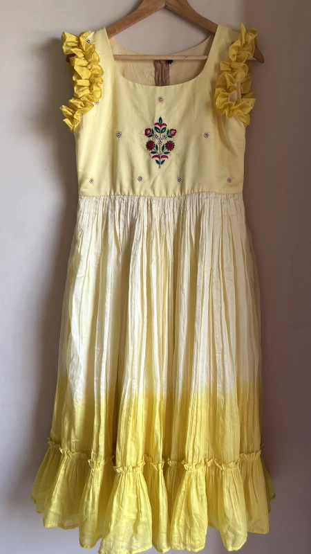 ANB27_Mulchenderi_Dualshade_frock_with_Hand embroidery